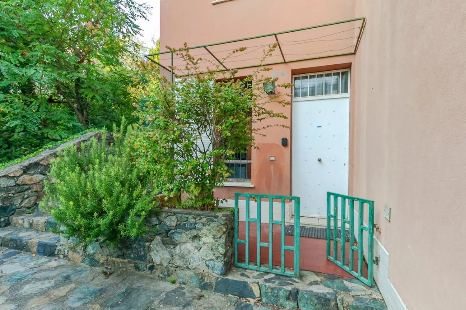Villa Al Grande Pino - A Picco Sul Mare à Arenzano Hébergement de vacances