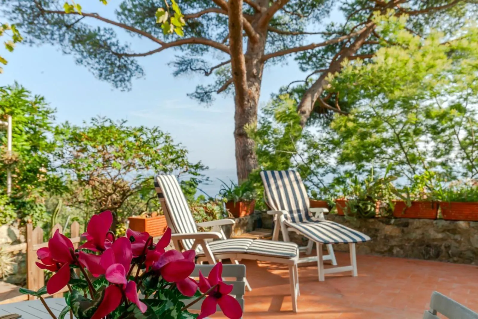 Villa Al Grande Pino - A Picco Sul Mare à Arenzano